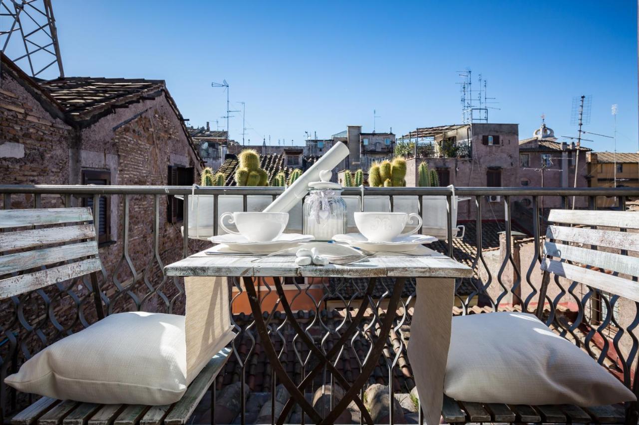 Campo dei Fiori Luxury with balcony Appartamento Roma Esterno foto